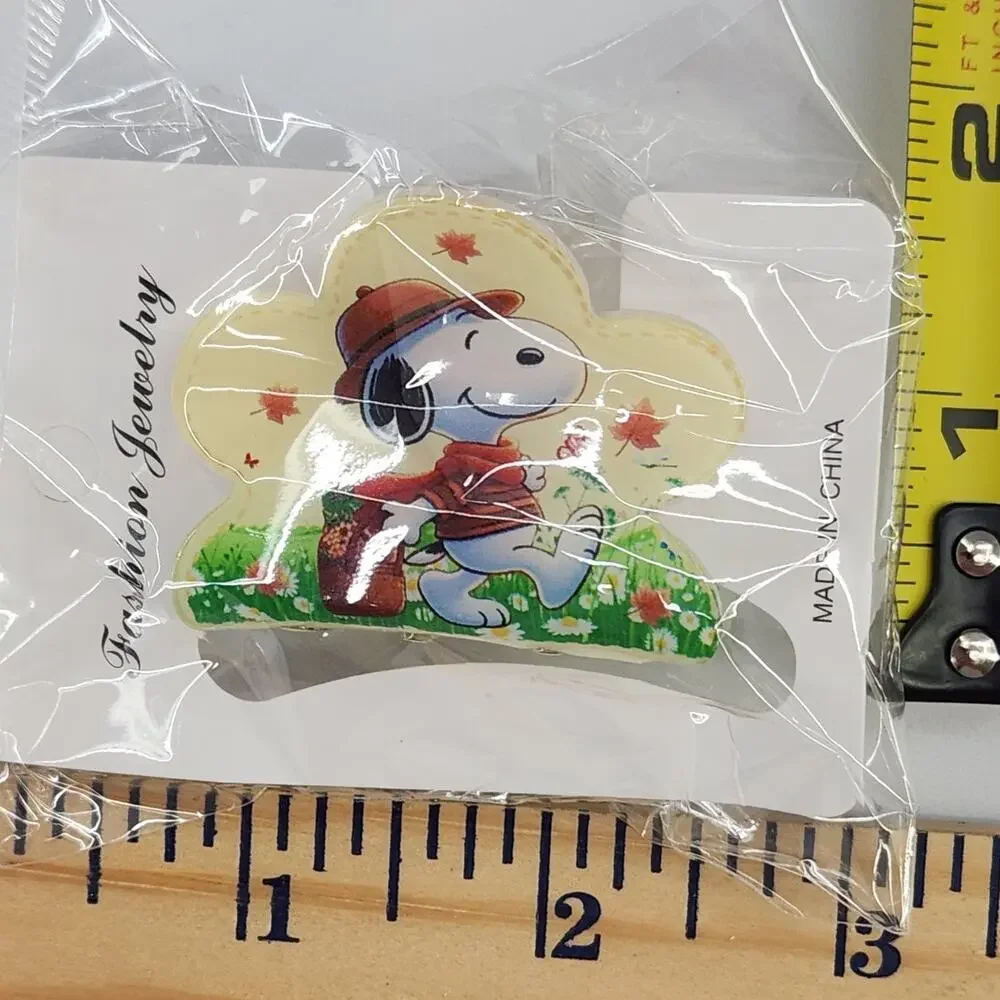 Pair of Snoopy Claw Clips Hair clips Charlie Brown Character Snoopy Fall Leaves